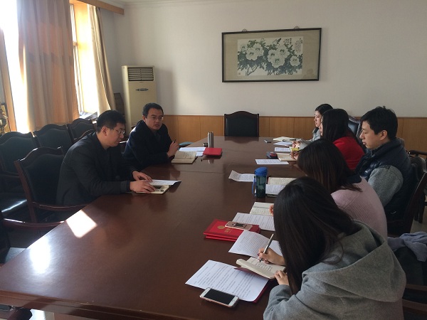 巩书记发言.jpg 巩书记发言.jpg